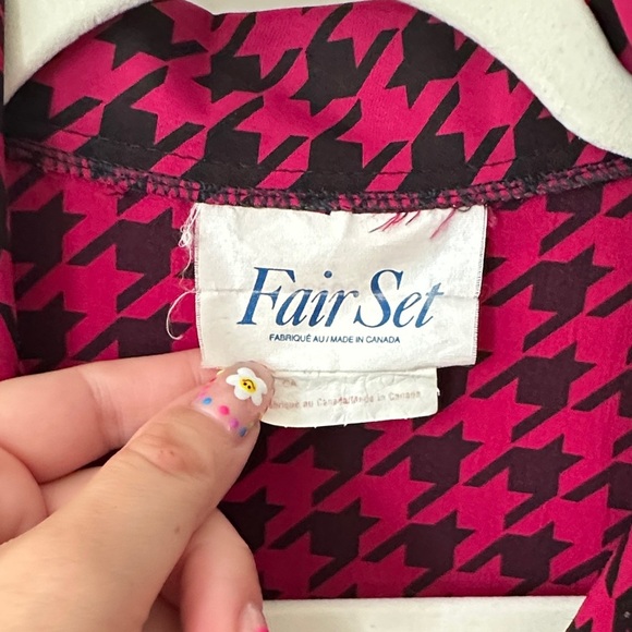FAIR SET | Vintage Satin Houndstooth Women's Top - Picture 3 of 13